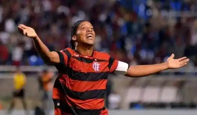 曼联一直在 曼联一直在